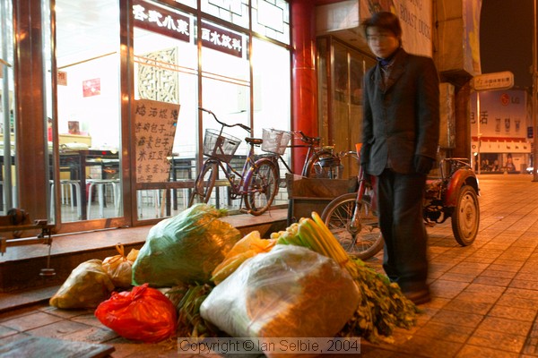 Delivery of vegatables before dawn, winter, Beijing